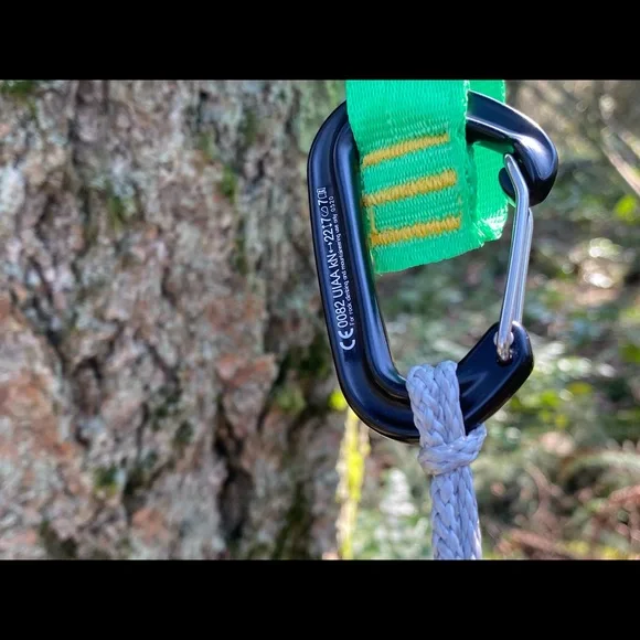 Brand New-Ultra Light weight Nylon Hammock -Color Choice!!! - Picture 4 of 15